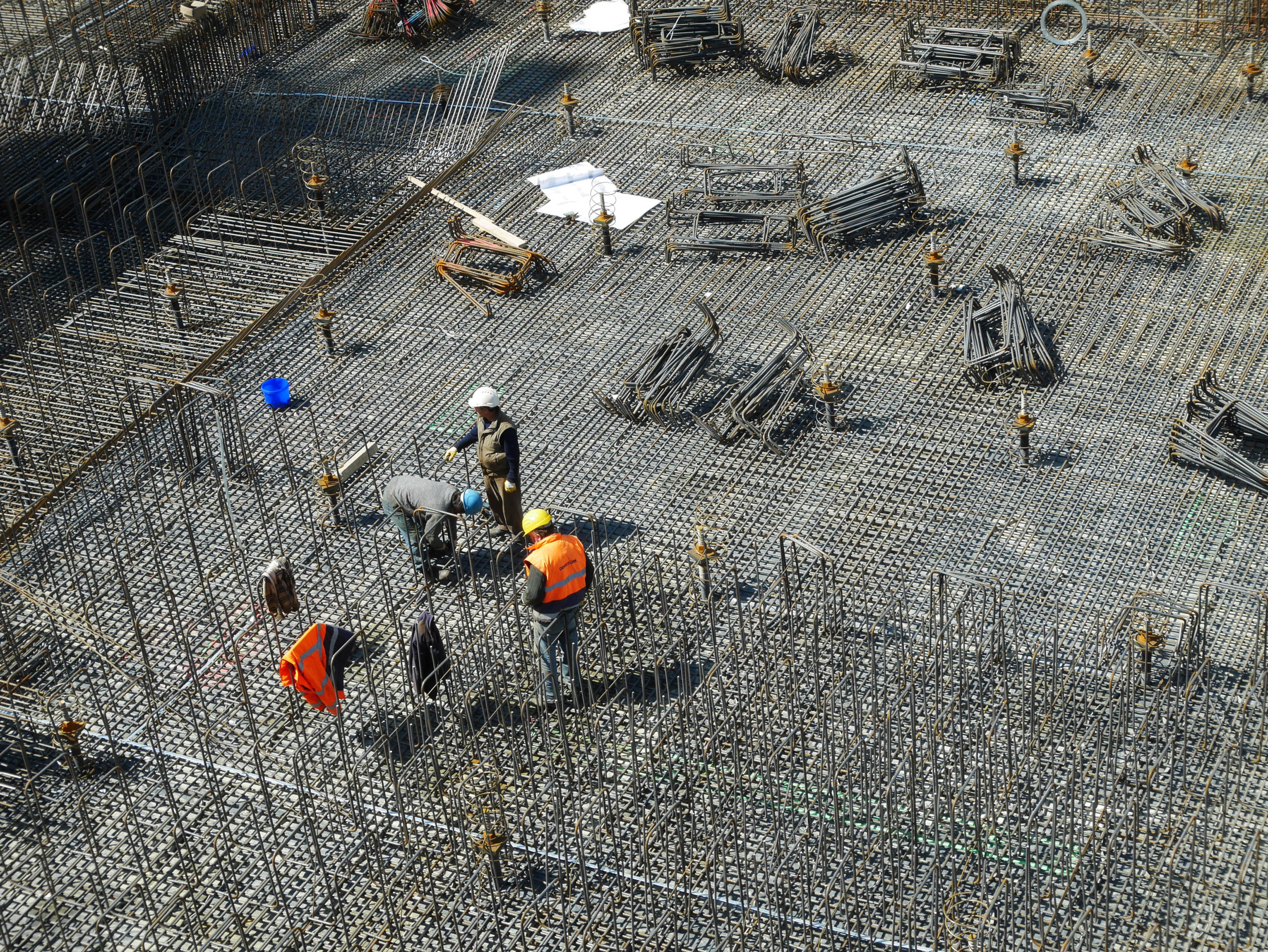 steel rebar placement for new structural concrete slab and flatwork